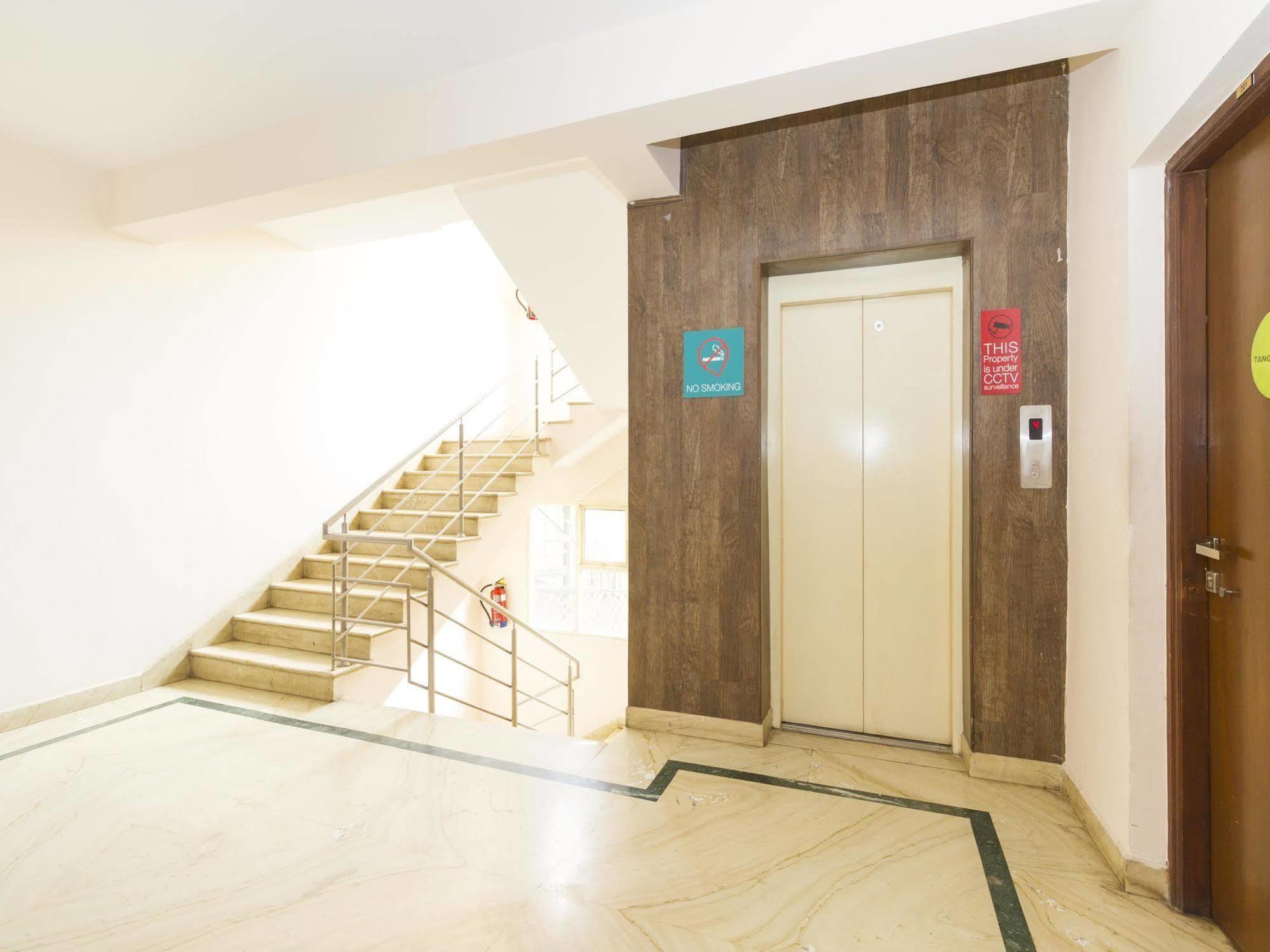 Oyo Rooms Rt Nagar Bangalore Buitenkant foto